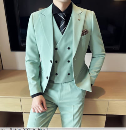 Three-piece men’s suit slim fit suit