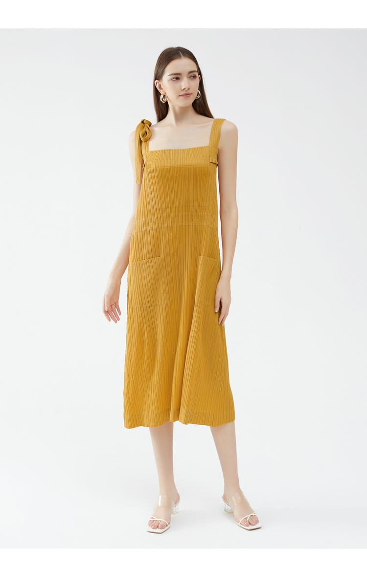 Miyake pleated mid-length solid color pocket halter