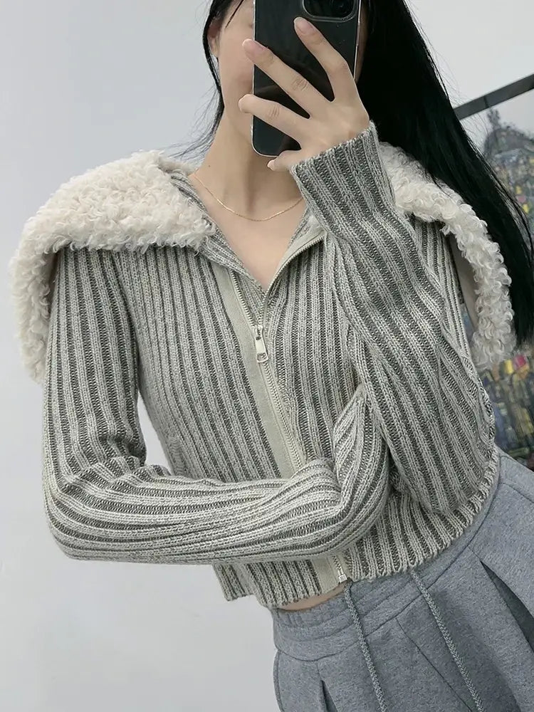 Women’s plush neck striped knitted cardigan