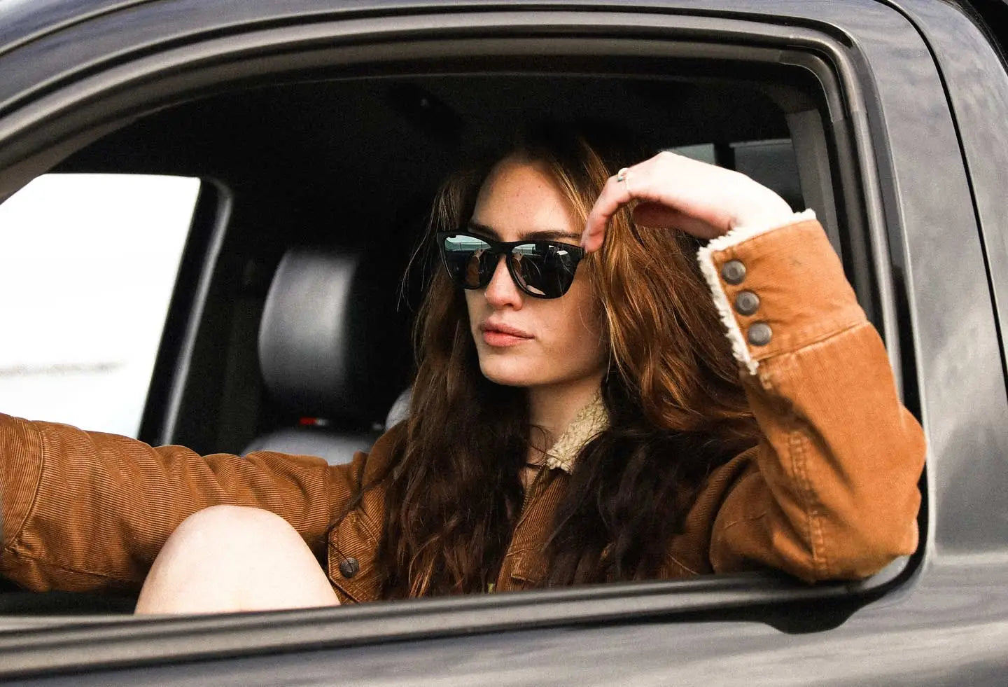 Classic walnut wood sunglasses