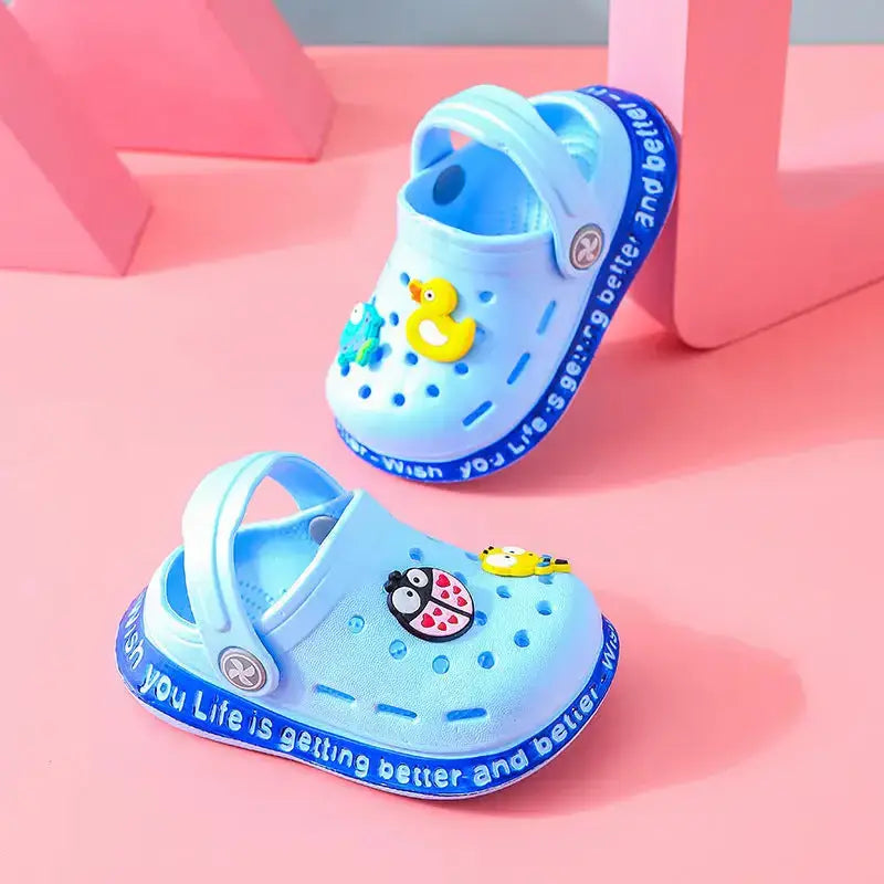 Baby sandals male summer toddler cartoon 1-3 years old 2 girls hole Nexellus