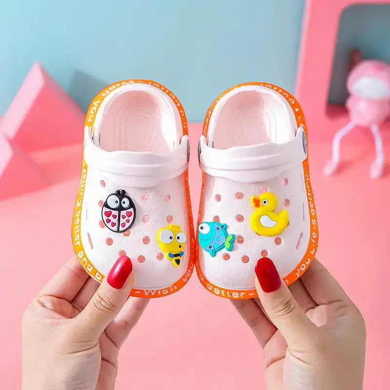 Baby sandals male summer toddler cartoon 1-3 years old 2 girls hole Nexellus