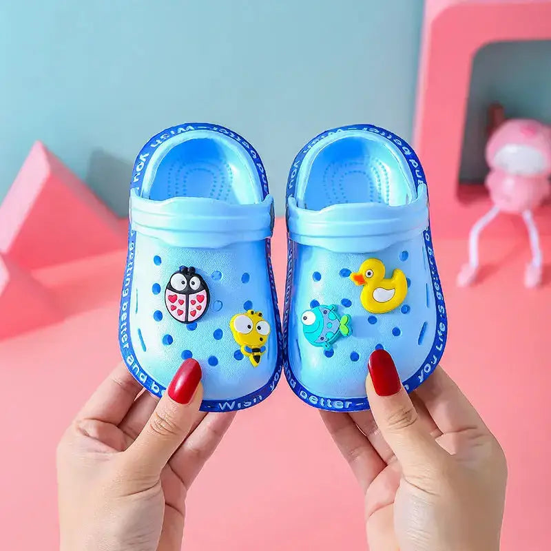 Baby sandals male summer toddler cartoon 1-3 years old 2 girls hole Nexellus