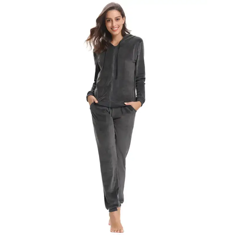 Casual/ comfortable and stylishwomen&#39;s velvet suit Nexellus