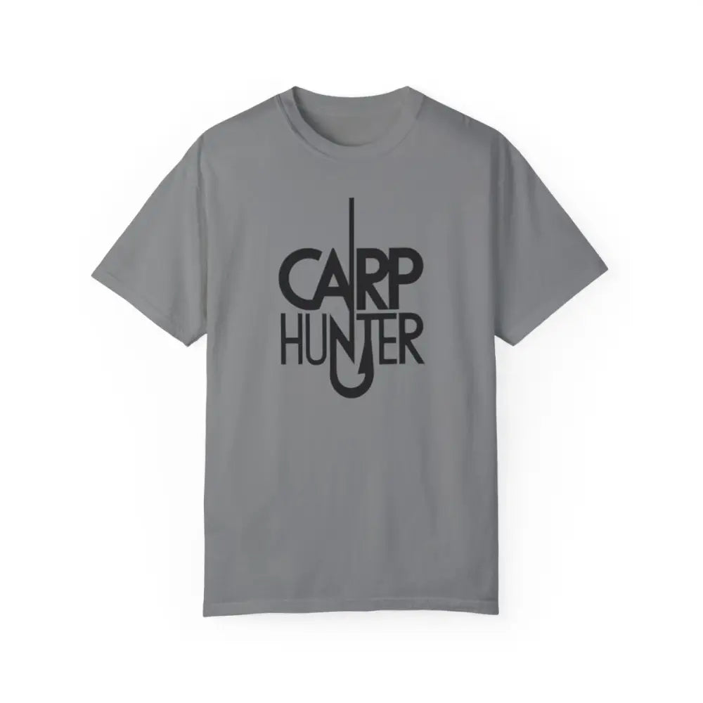 Catch carp in style with our “carp hunter” unisex