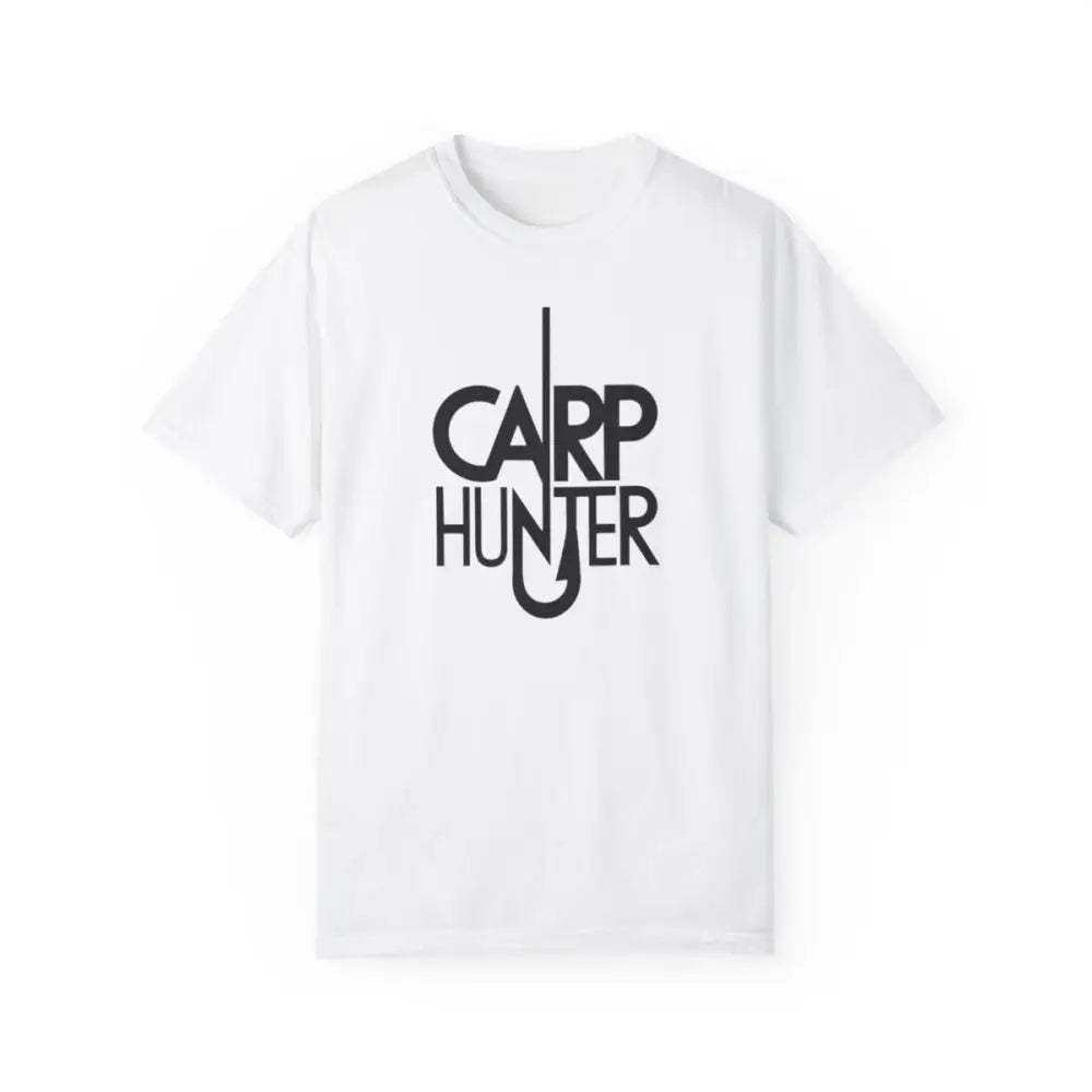 Catch carp in style with our “carp hunter” unisex