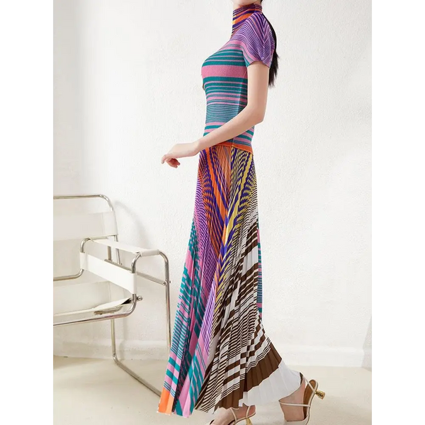 Elegant High-end Pleated Set Women's Striped Thin T-shirt Top with Color Block Long Skirt Nexellus