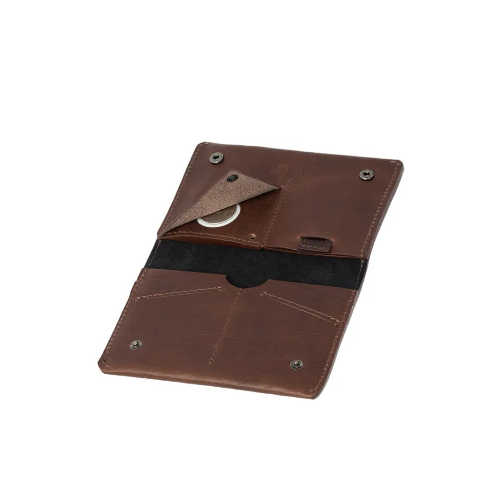 Leather airtag travel wallet - Mahogany