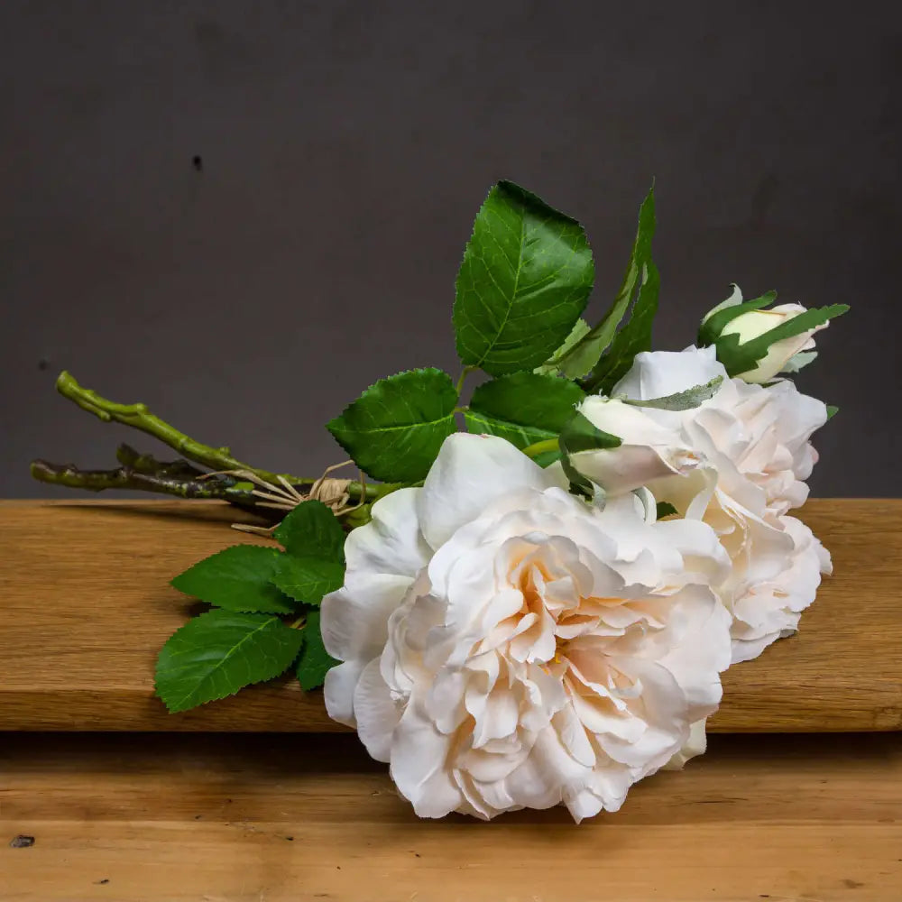 Peachy cream short stem rose bouquet - Summer Stems