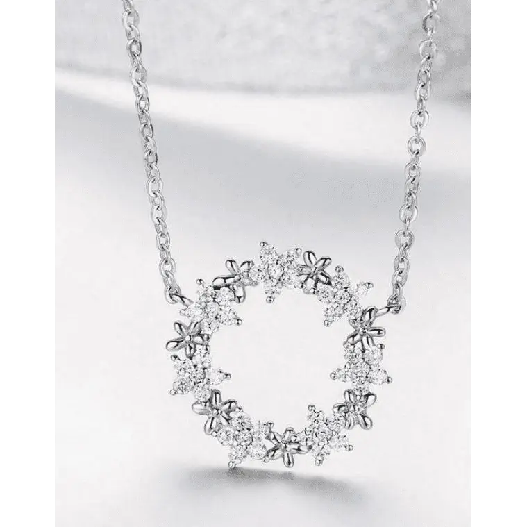 Silver Floral Pendant Necklace Jewelry Set - Nexellus