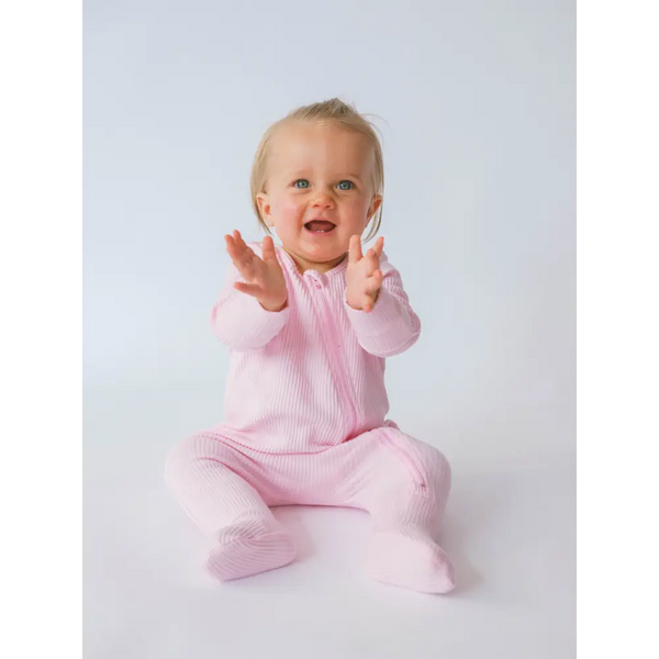 Sweet pink sleepsuit - 0-3M