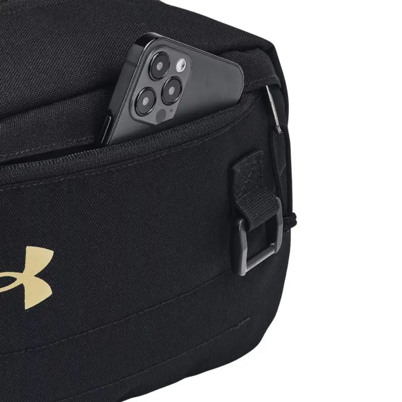 Under armor contain travel kit 1381922 001 - N/A