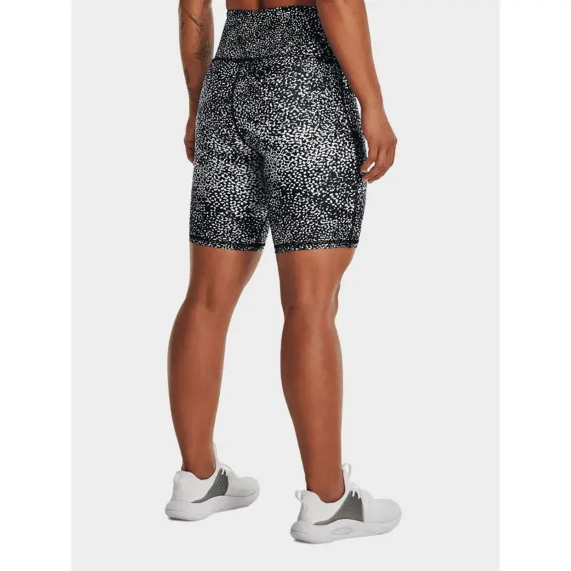 Under armor shorts w 1372143-001