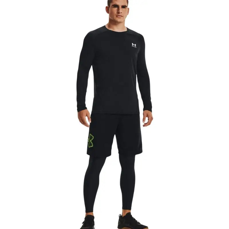 Under armor tech graphic m shorts 1306443 008