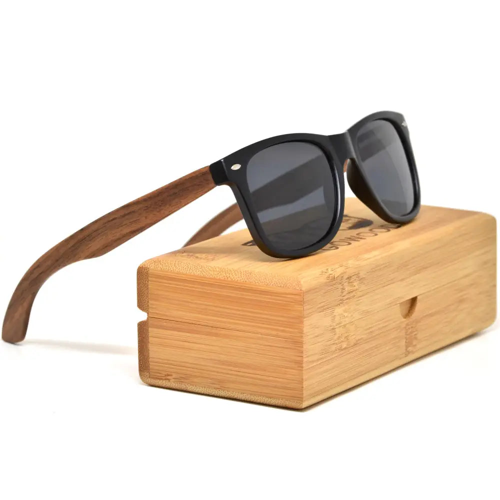 Walnut wood classic style sunglasses with black polarized