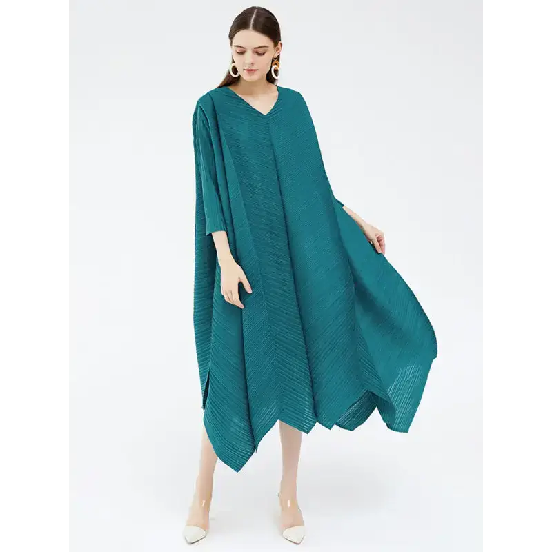 Women’s three quarter length sleeves pullover style luster a line midi Nexellus